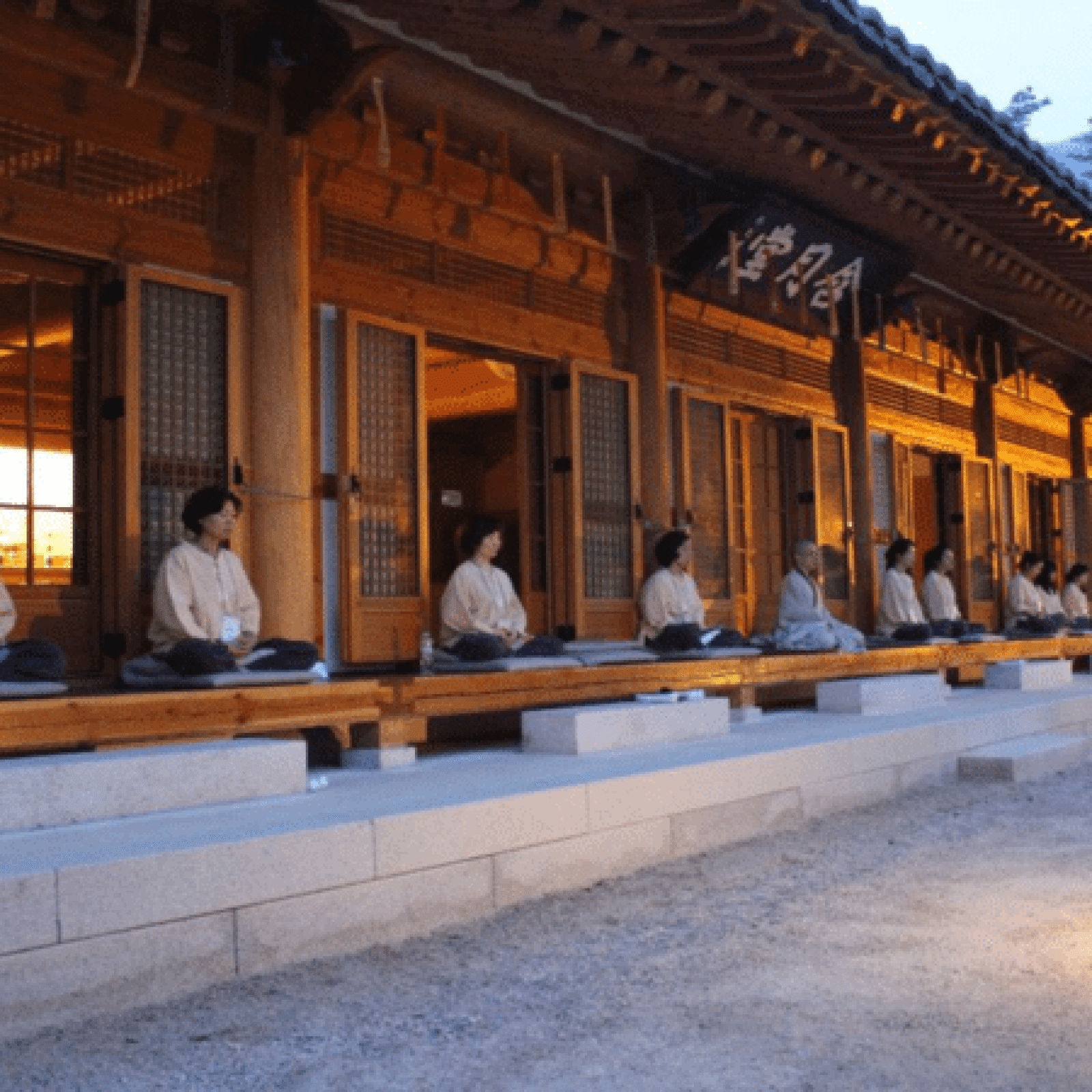 Jinkwansa Temple Stay | Eunpyung-gu, Seoul