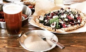 Beezza | Jongno-gu, Seoul