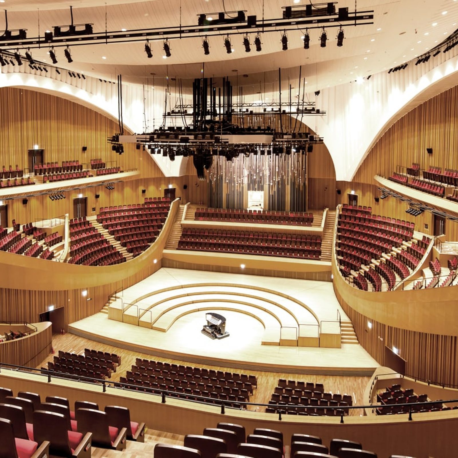 Lotte Concert Hall | Songpa-gu, Seoul