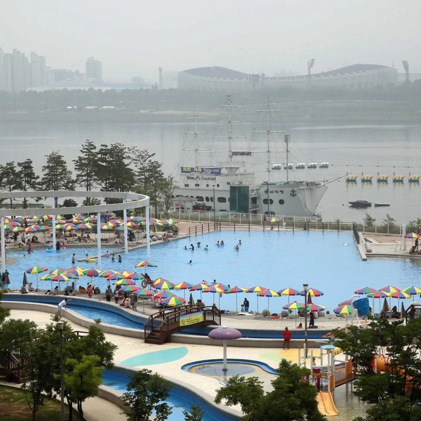 Ttukseom Hangang Park | Gwangjin-gu, Seoul