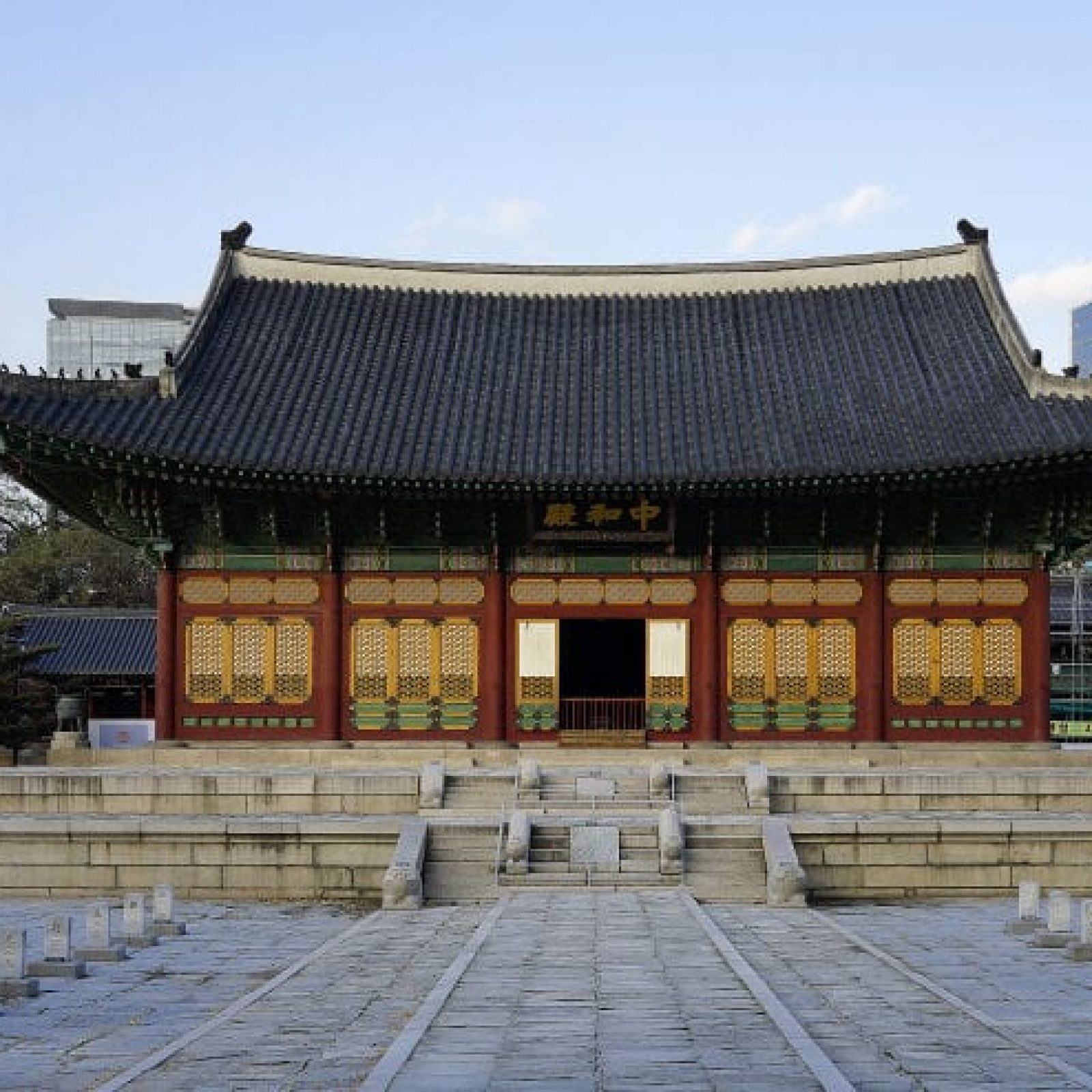 Deoksugung Palace | Jung-gu, Seoul