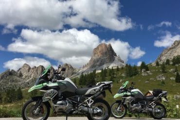how to ride a motorcycle in kore