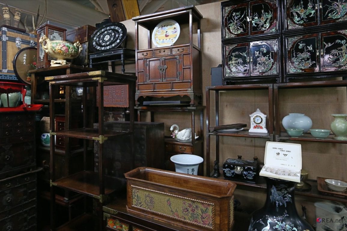 korean antique furniture
