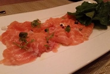 Le Panier Bleu. salmon carpaccio
