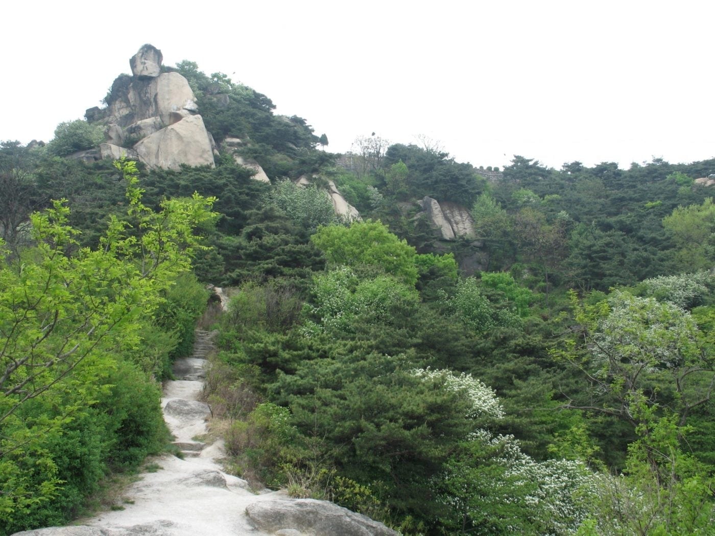 Inwangsan-mountain-seoul