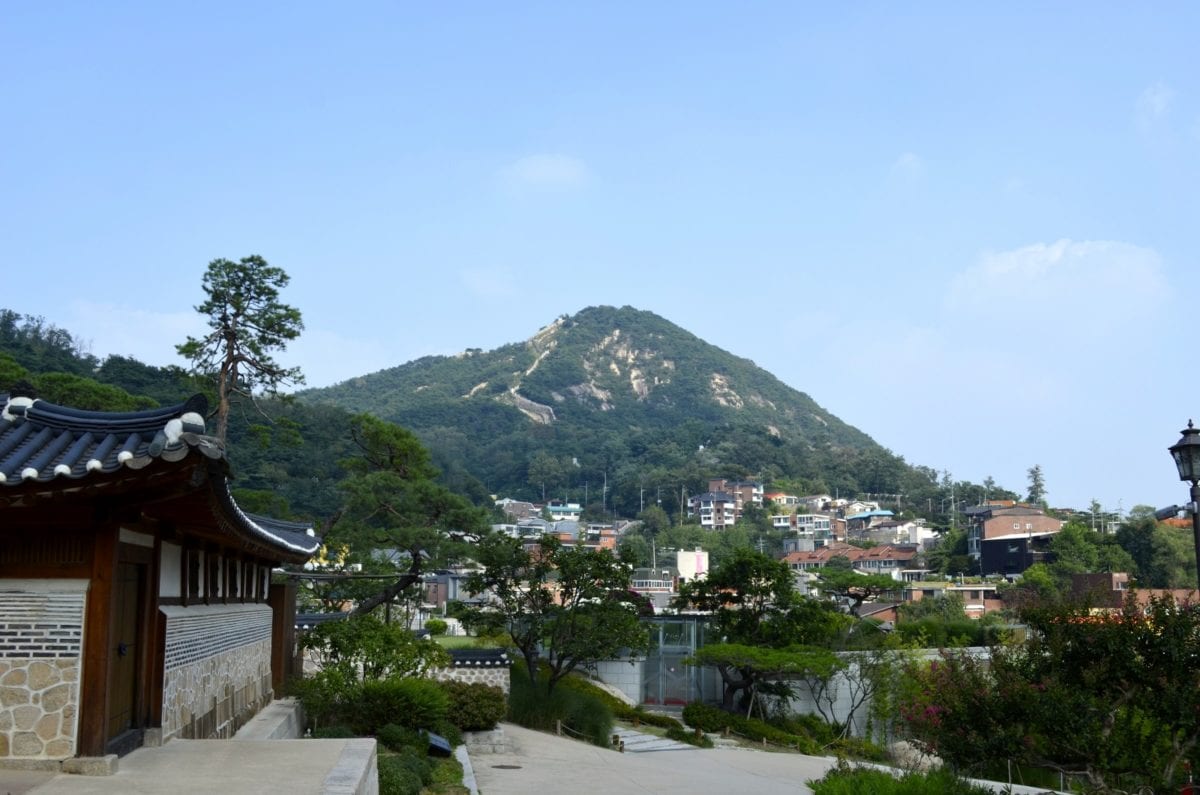 instagram-worthy views in seoul Buam Dong