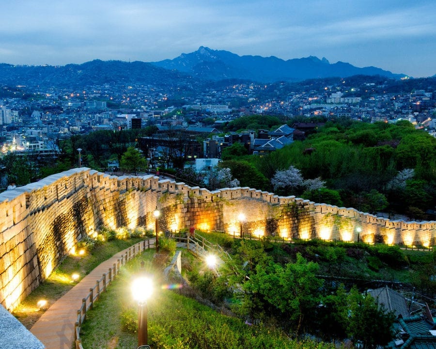castle korea seoul city wall