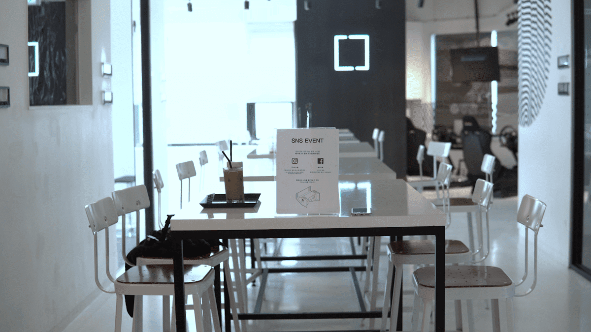 virtual reality cafe hongdae 