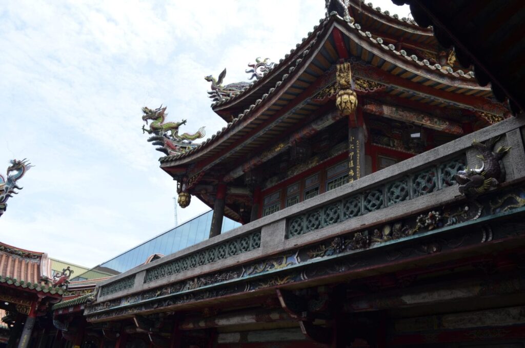 Longshan Temple