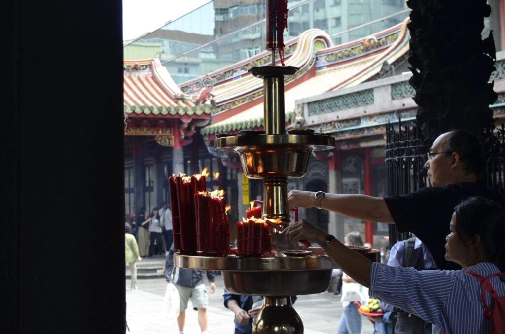 Longshan Temple