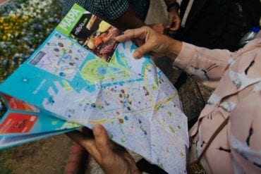 map guide tour