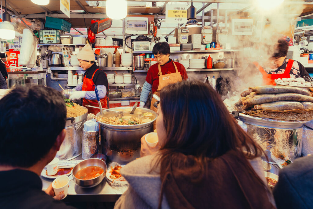 Gwangjang Market traditional food seoul night markets