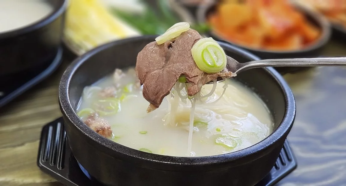 Korea's Regional Specialty Dishes seolleongtang