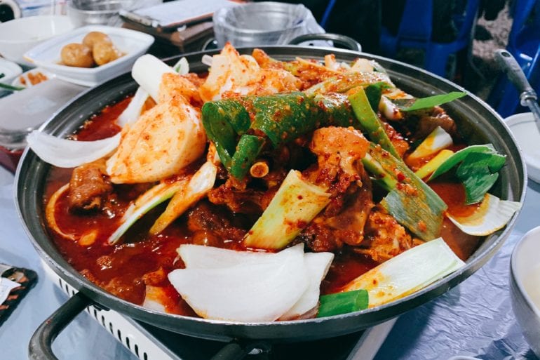 dakbokkeumtang dakdoritang chicken stew seoul