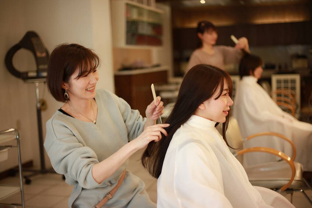 10 English-Speaking Hair Salons In Seoul To Look Your Best
