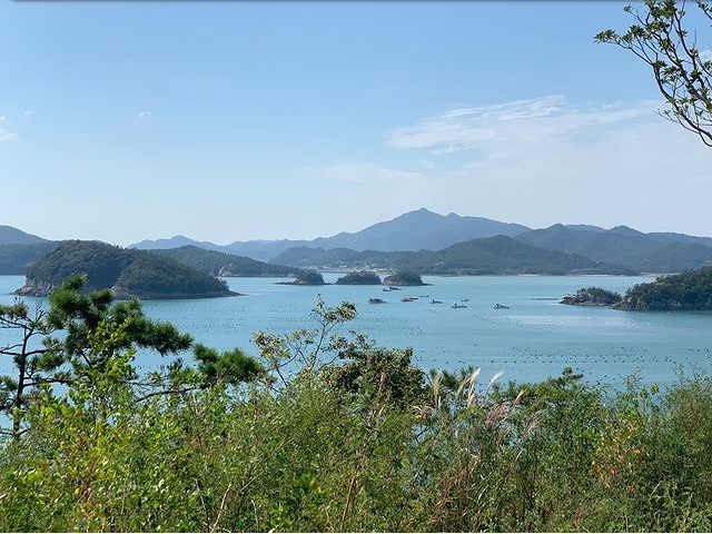 Summer getaways vacation Korea Jindo Island