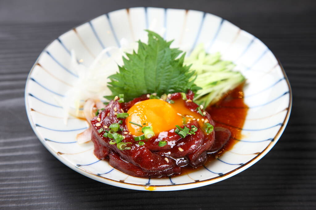 Yukhoe (육회): Korean Steak Tartare Easy Recipe