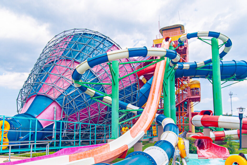 California Beach (Gyeongju World)  top 10 water parks in korea to beat the heat